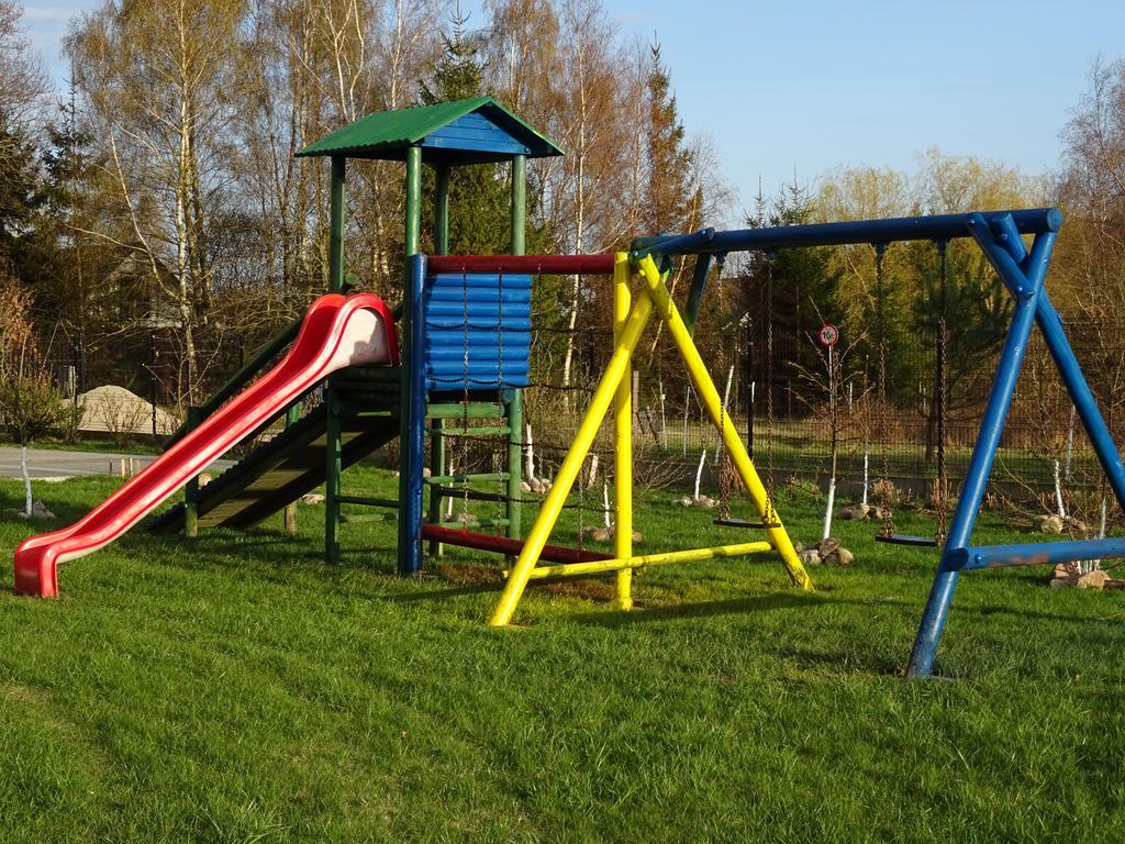 Ujście-Darłowskie Slonecznikowy Zakatekヴィラ エクステリア 写真
